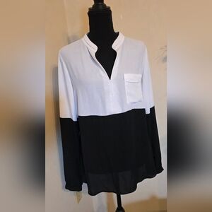 White House Black Market White Black Blouse